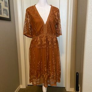 Women’s Lace Dress - Medium